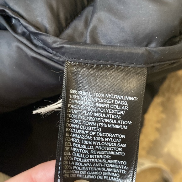 The North Face Puffer Coat Women's Medium Mid Length Goose Down - Picture 8 of 8